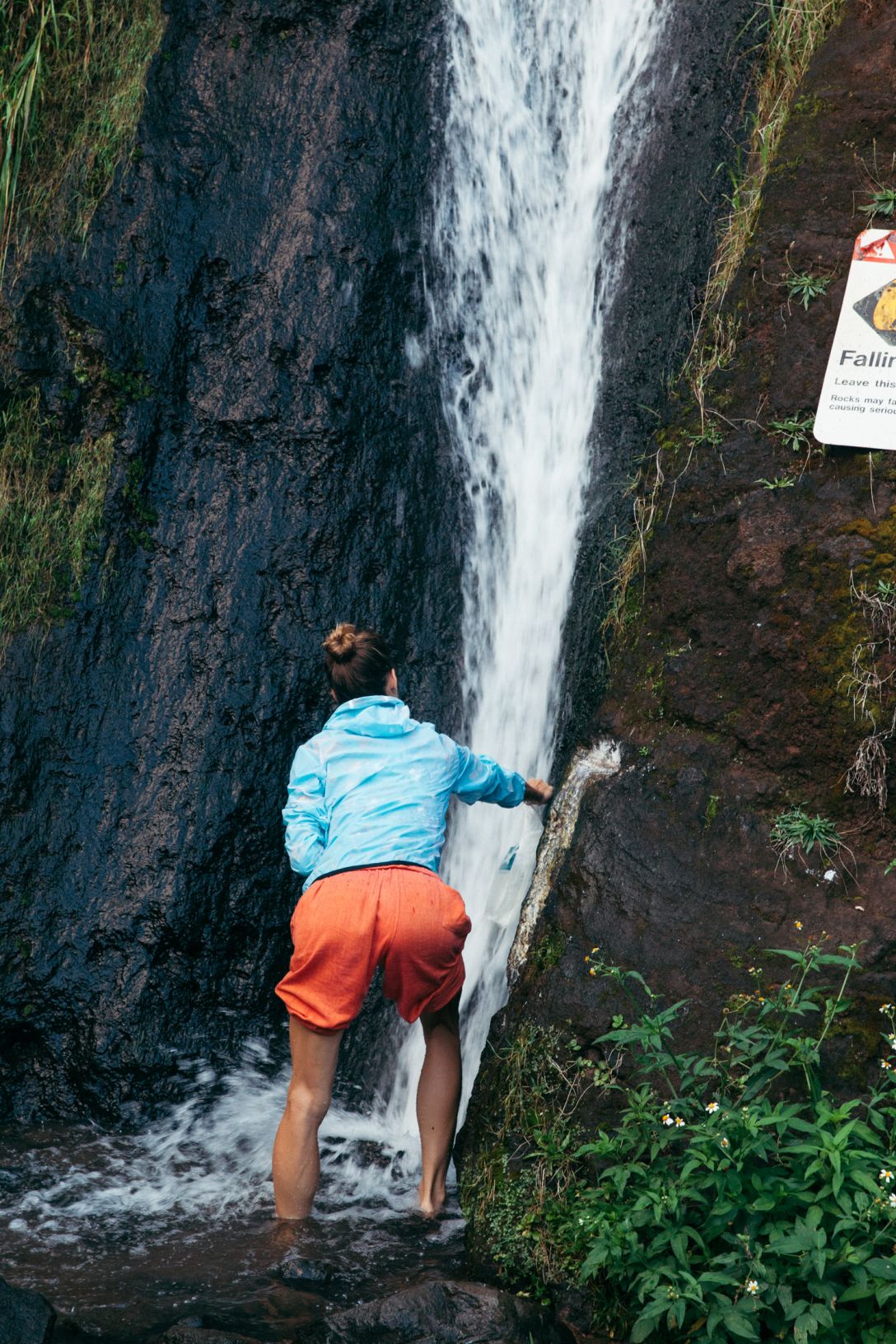 Fresh water, waterfall, Kalalau Beach, Kalalau Trail, Kaua'i, Hawaii